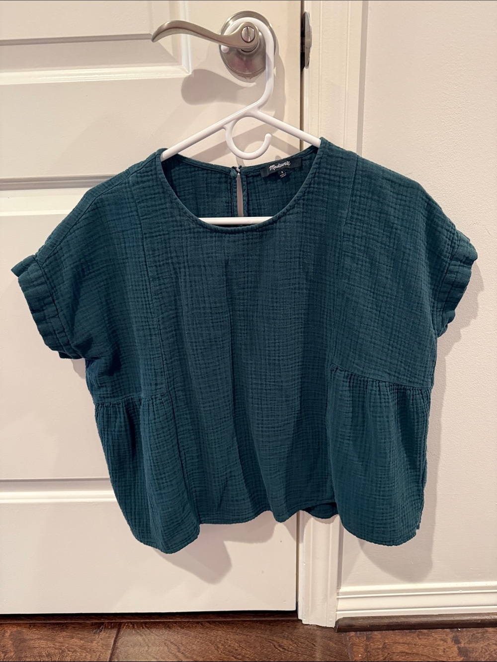 Madewell Short-Sleeve Cotton Gauze Top in Forest Green